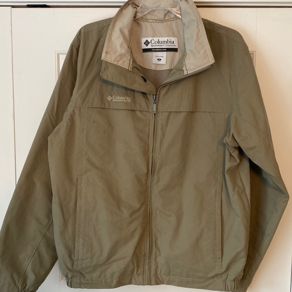 Columbia Khaki Performance Jacket size medium